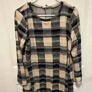 Plaid Long Sleeve Top